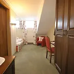 Отель Albona Nova Zuers