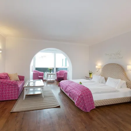 Hotell Albona Nova Zürs