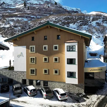 Albona Nova 4* Zürs